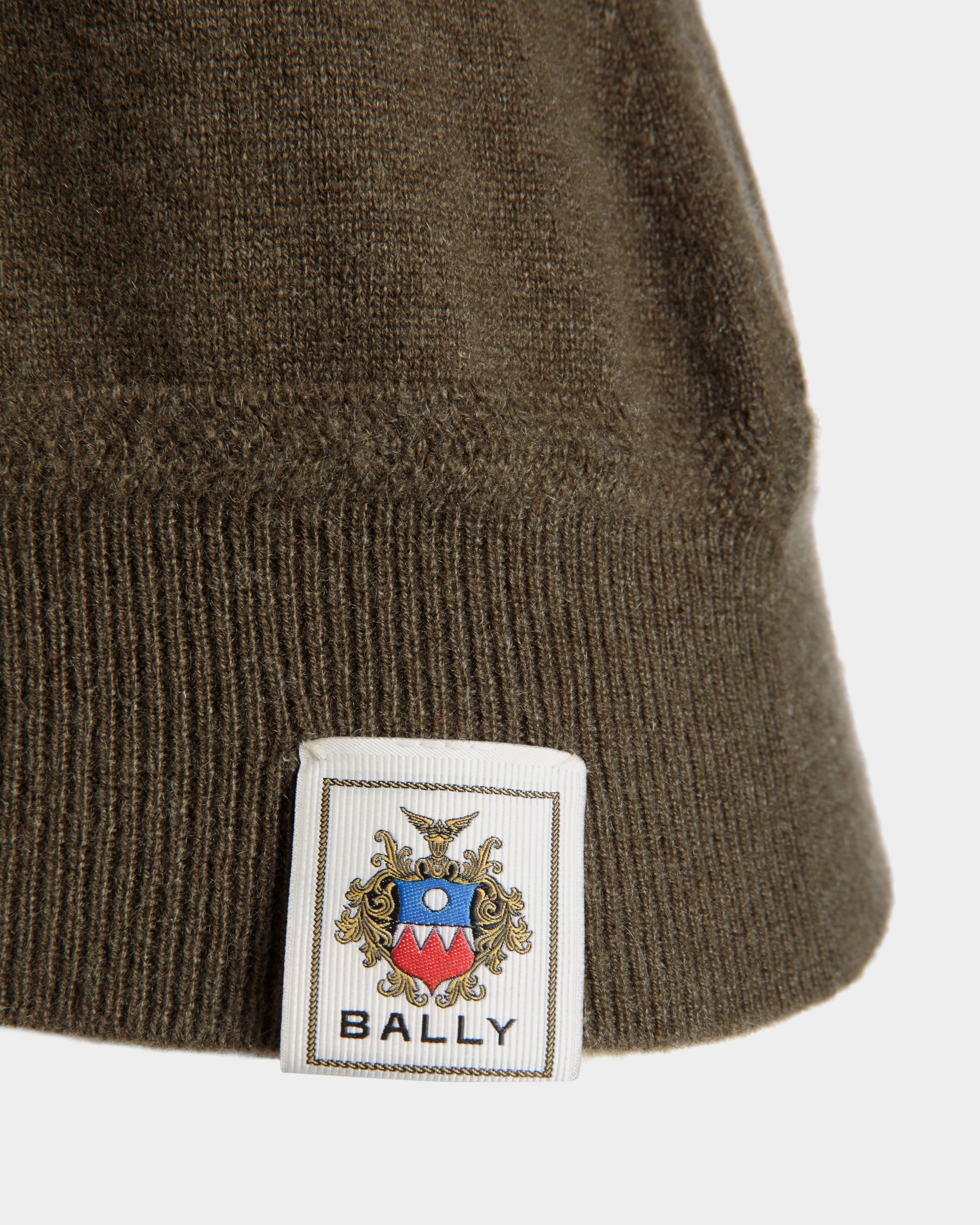 Bally Global - Knit Polo In Military Green Cashmere - Vert