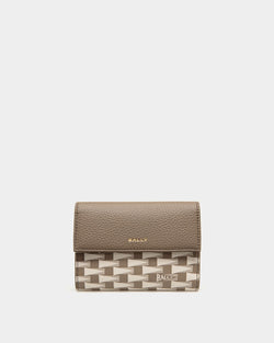Pennant Wallet in TPU