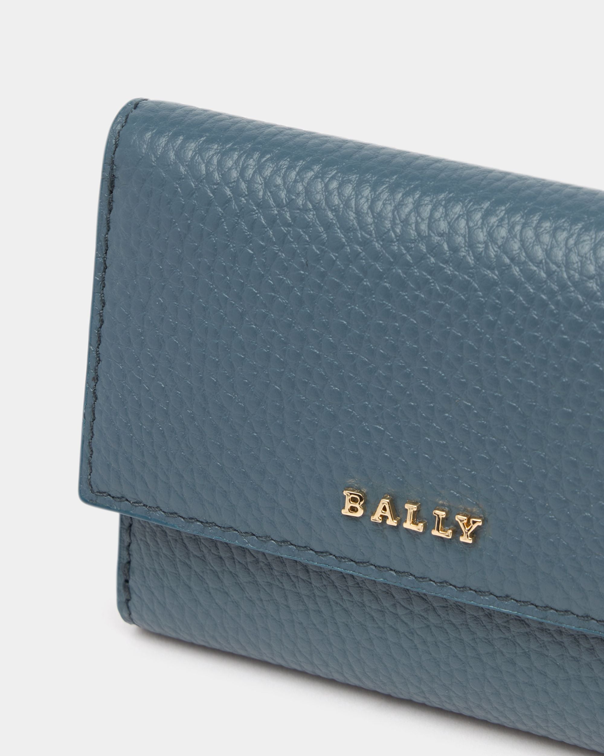Bally Global - Wallet in Blue Grained Leather - Blue