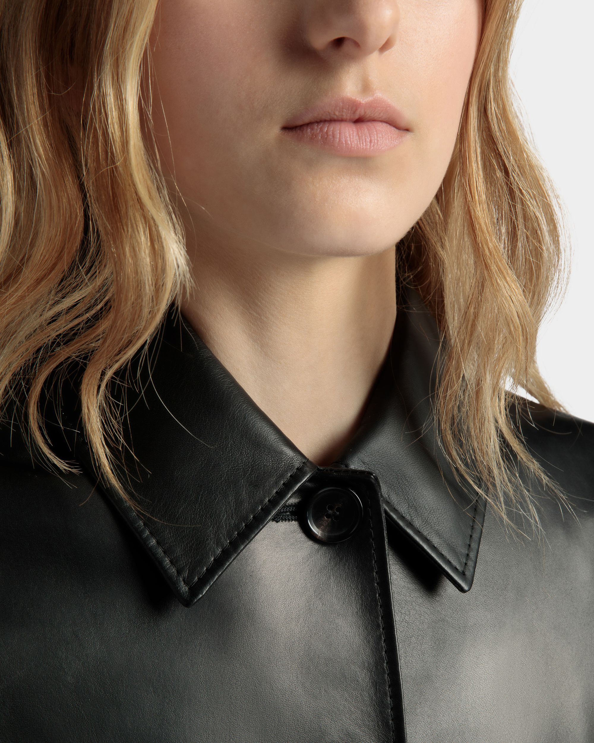 Bally Global - Belted Midi Coat in Black Leather - Negro