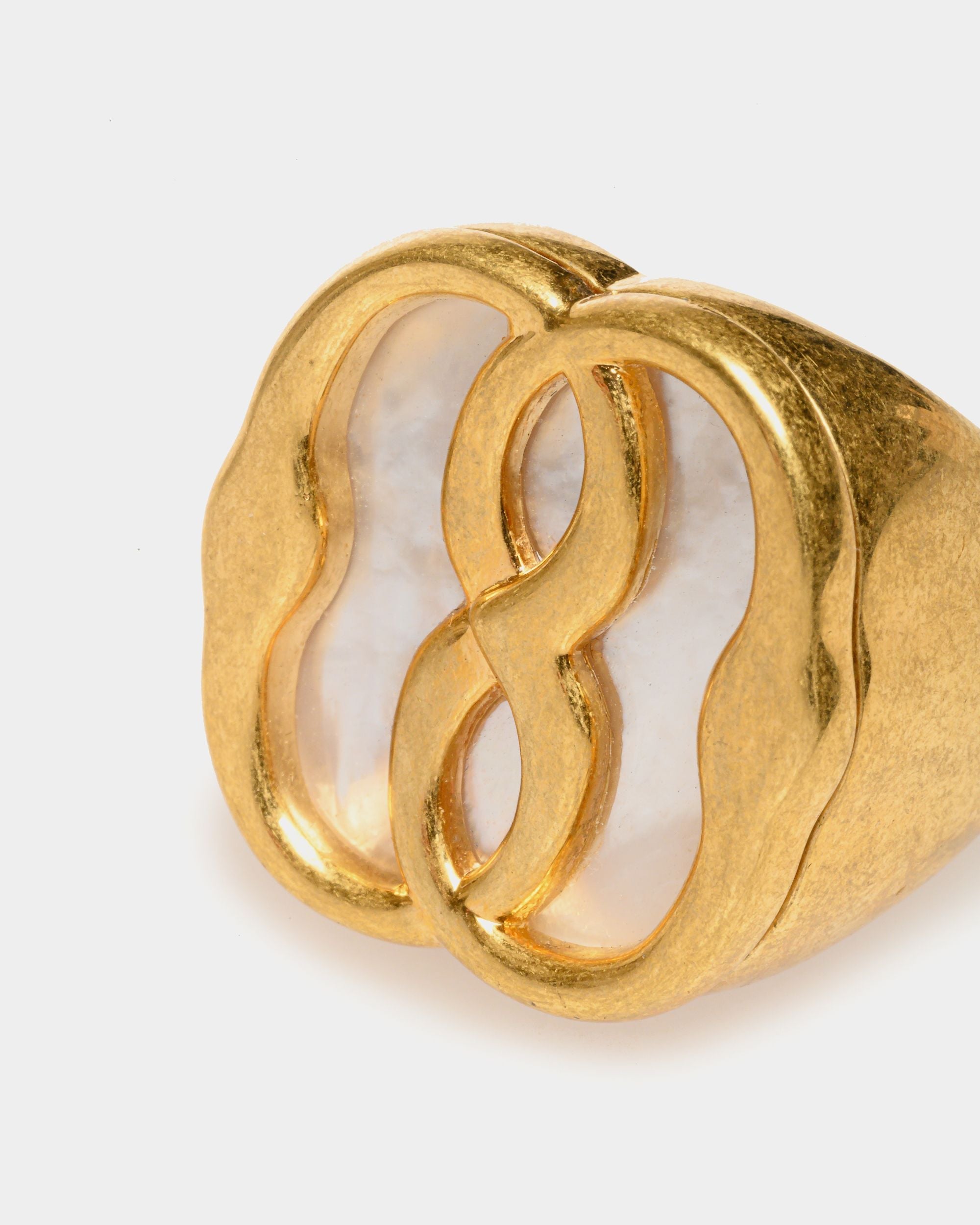 Bally Global - Emblem Ring in Hammered Gold-tone Eco Brass - Gold