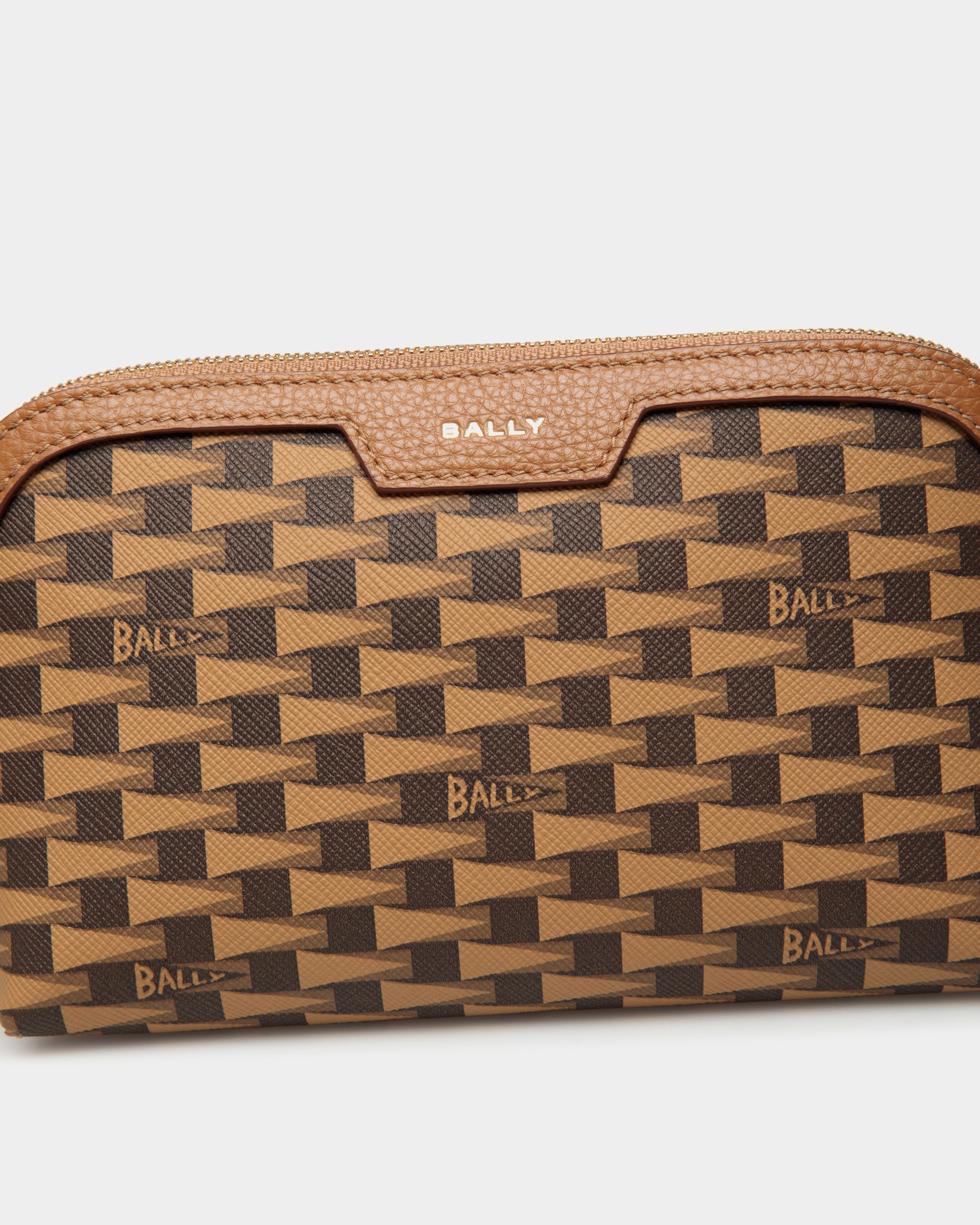 Bally Global - Pennant Pouch With Wristlet In Brown Pennant Motif - Marrón