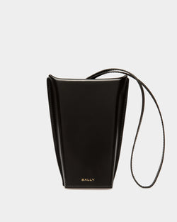 Belle Sunglasses Holder in Black Brushed Leather