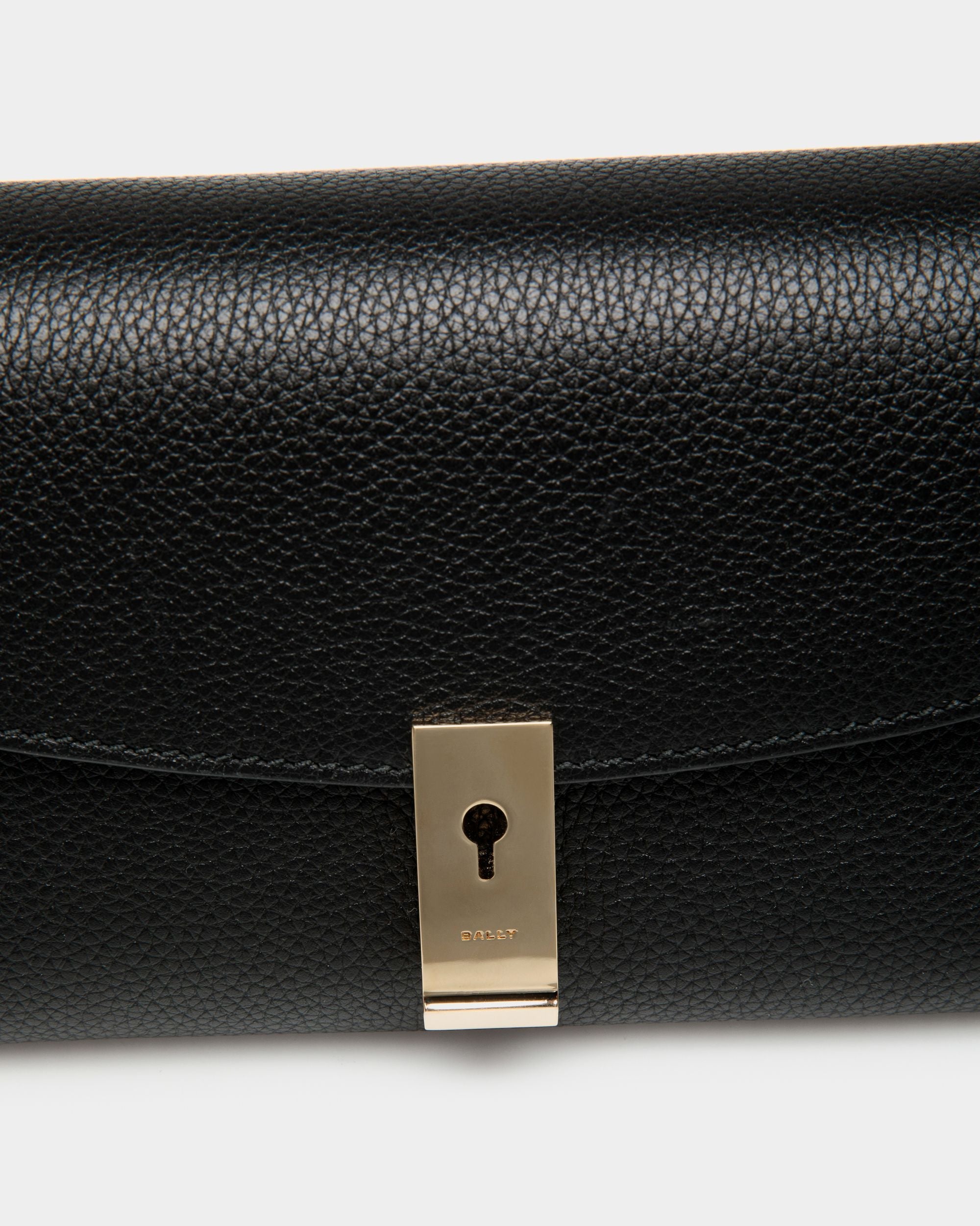 Bally Global - Mini Sac Multi-Fonction Lock Me En Cuir Grainé Noir - Noir