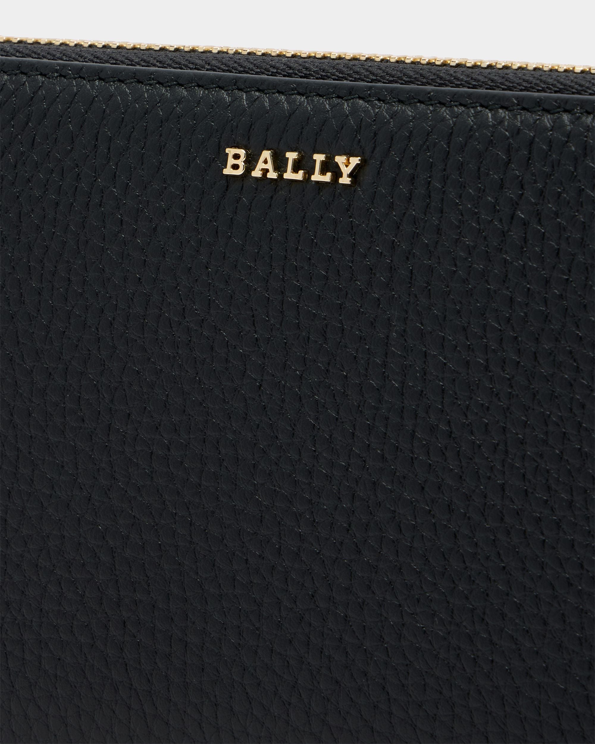 Bally Global - Zip Around Wallet in Black Grained Leather - Black