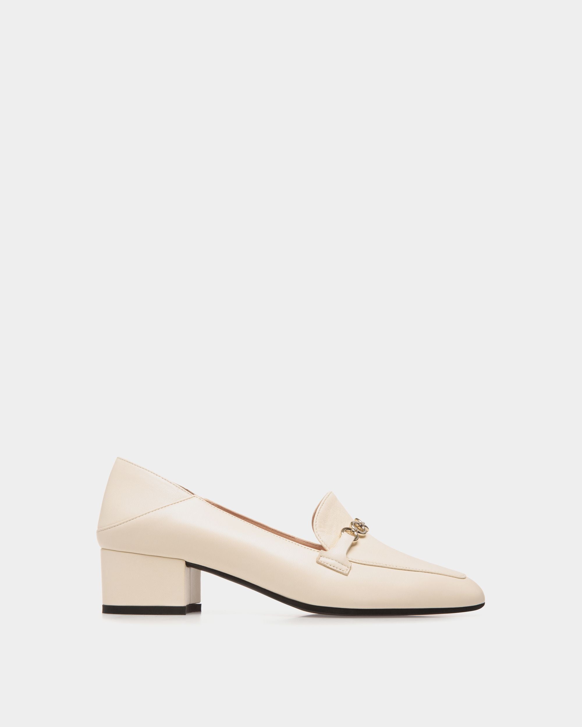 Bally Global - Pump In White Leather - White