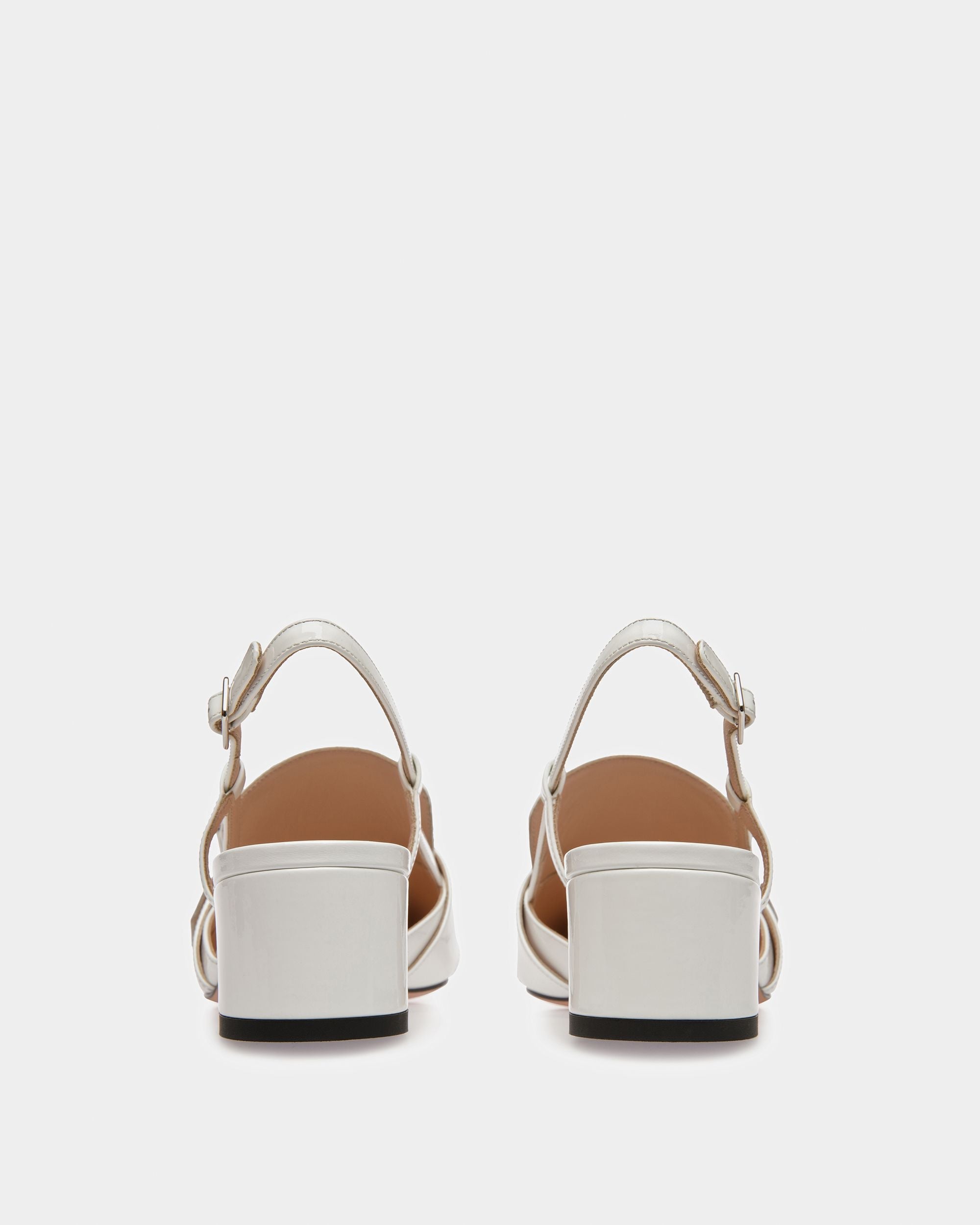 Bally Global - Jasmine Zapatos Destalonados De Piel En Blanco - Blanco