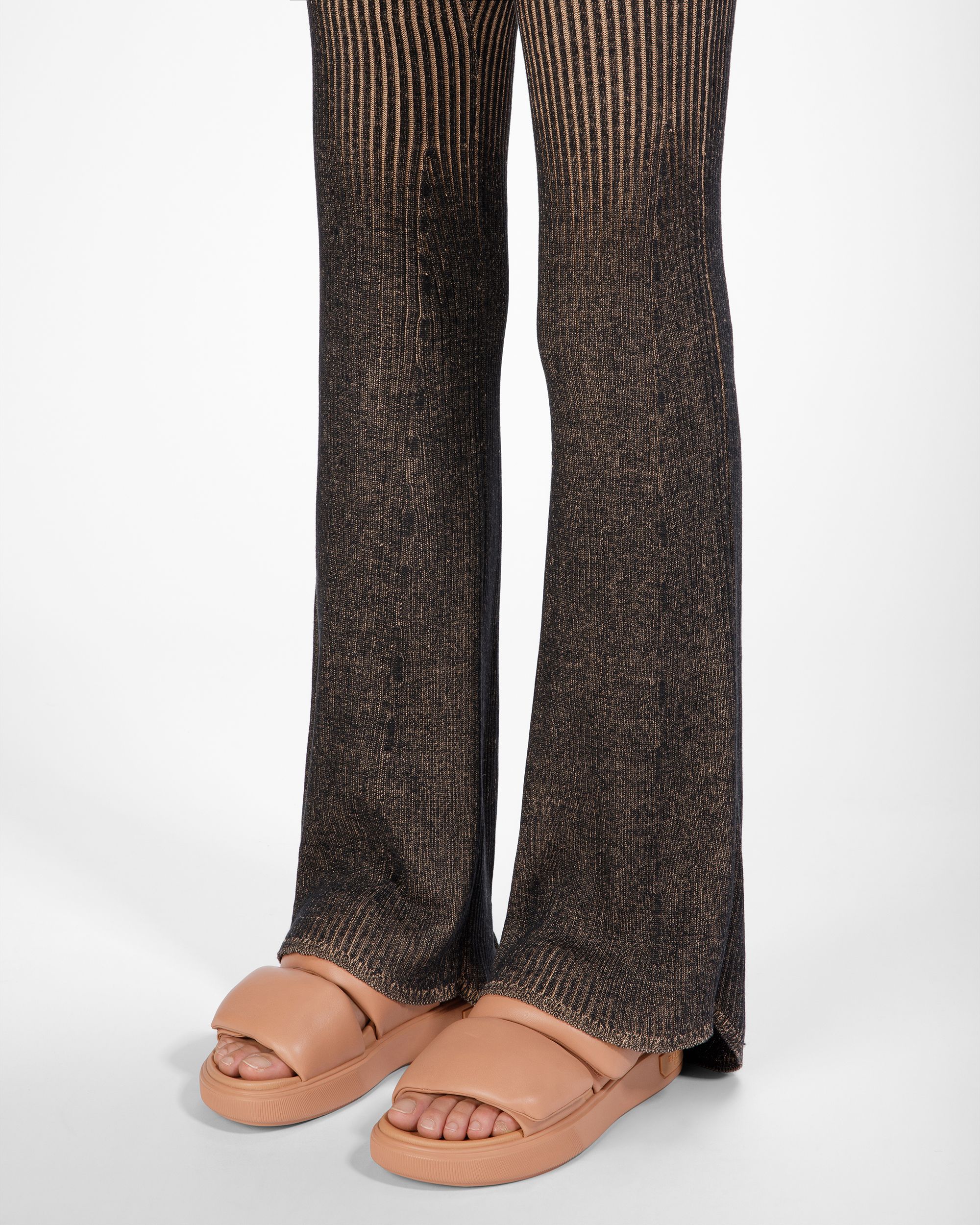 Bally Global - Joey-W Leather Sandals In Peach - Orange