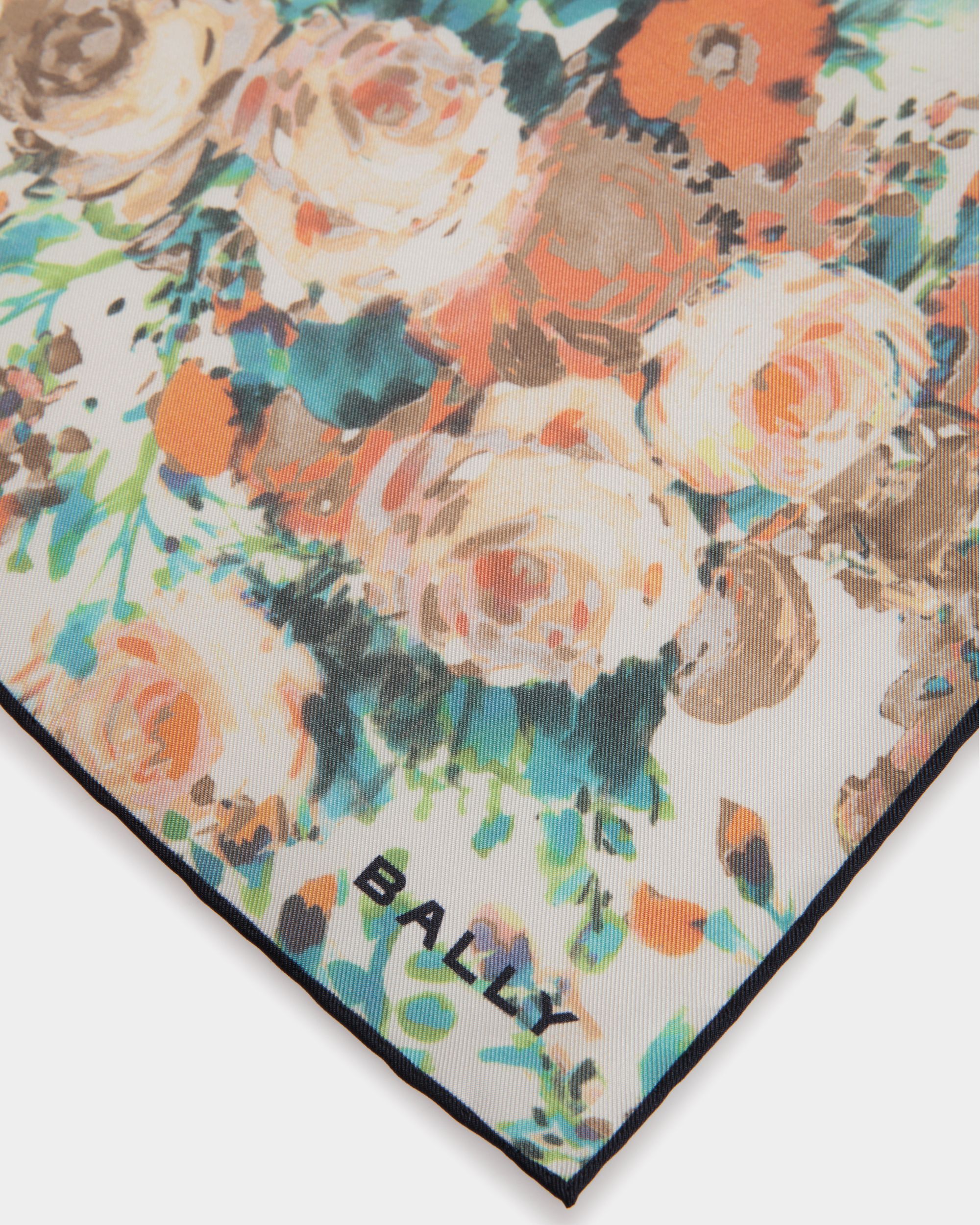 Bally Global - Silk Scarf with a Multicolor Rosengarten Print - Multicolor
