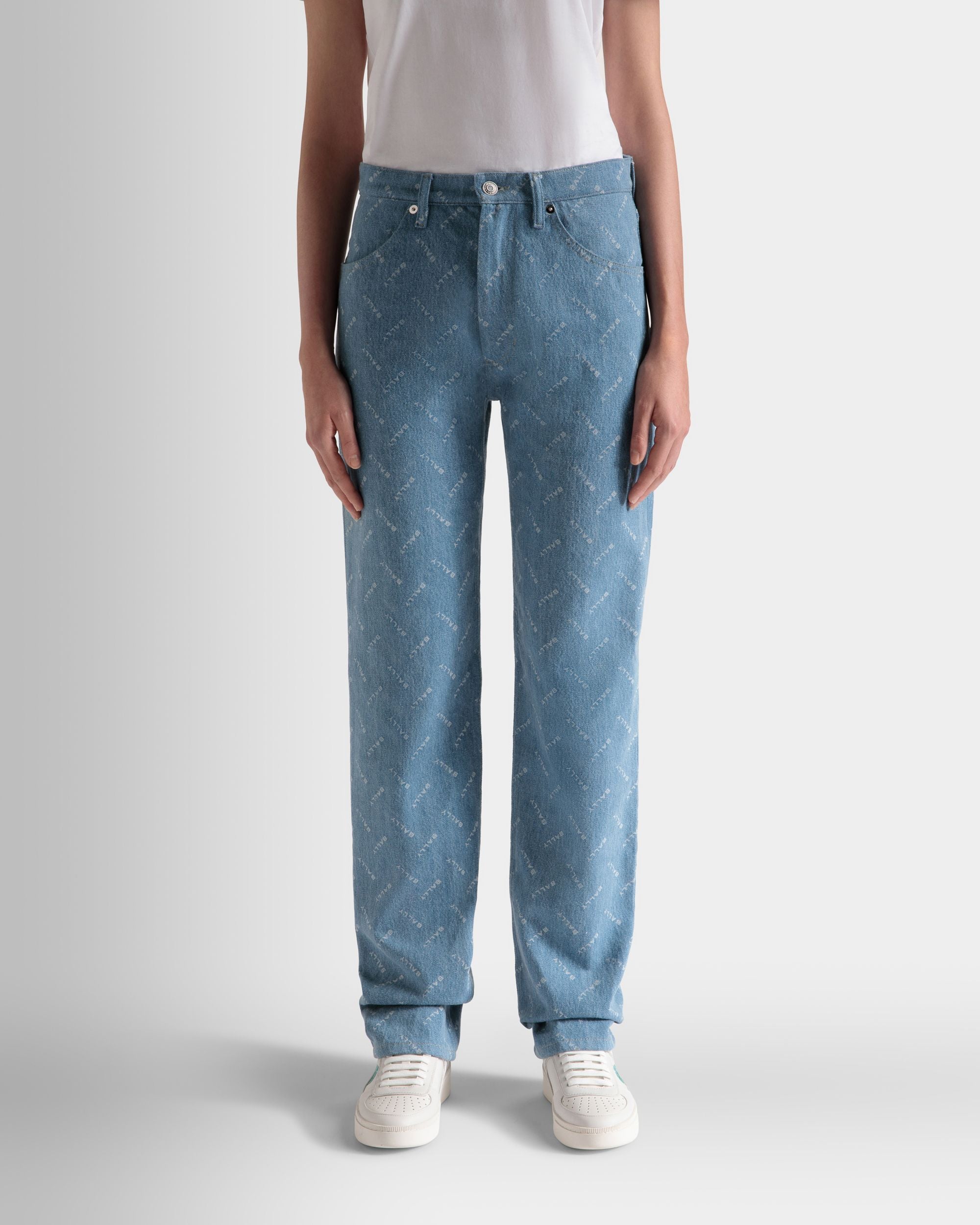 Bally Global - Pantalon En Denim De Coton Bleu Clair - Bleu